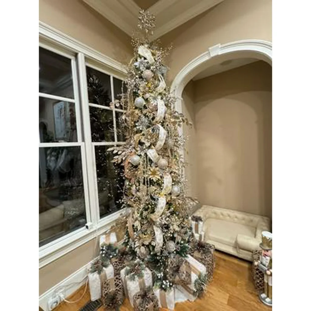 9 foot pencil christmas tree