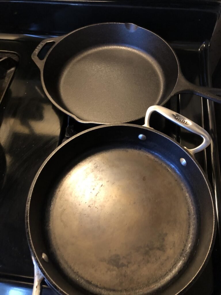 cast iron cookware set