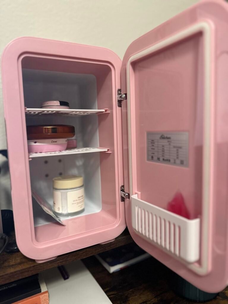 hello kitty mini fridge